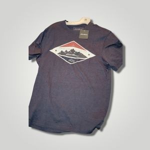 Eddie Bauer Men's Graphic T-shirt Size Small Navy Blue NWT